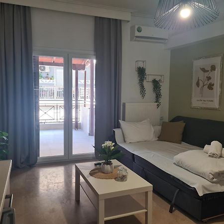Apartment In The Heart Of The City 3A Larissa Exterior photo